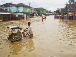 PT Tirta Asasta Depok Bantu Korban Banjir Bandang Kampung Cisayar Sukabumi