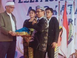 Sederhana,Acara Pelepasan SMKN 2 Depok Tetap Edukatif Kreatif dan Semangat Kebersamaan