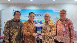 Terpilih 10 Mahasiswa Terbaik UPER Ikuti Program STRIVE