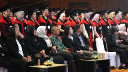 Lulusan UPER Wujudkan Masa Depan Energi Berkelanjutan, Dorong Jadi Penggerak Transisi