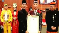 BKD Award DPRD Depok 2025 ,Untuk Kategori Umum Peringkat ke-1 diraih Binton Nadapdap.MM