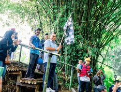 Peringati Hari Air Sedunia, Pt Tirta Asasta Depok Angkat 10 Ton Sampah Dari Kali Ciliwung Dan Perkuat Komitmen Pelestarian Lingkungan