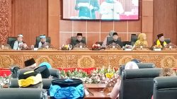 Rapat Paripurna DPRD dalam Rangka HUT-ke 27 Kota Depok diwarnai Interupsi
